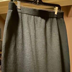 St. John Short Black Skirt Size 12
